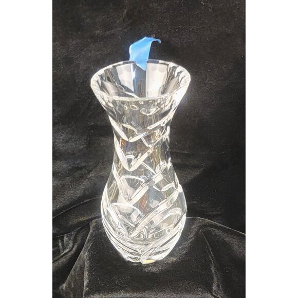 Vintage Irena Collection Lead Crystal Mini Vase by Miller Imports - Picture 5 of 16